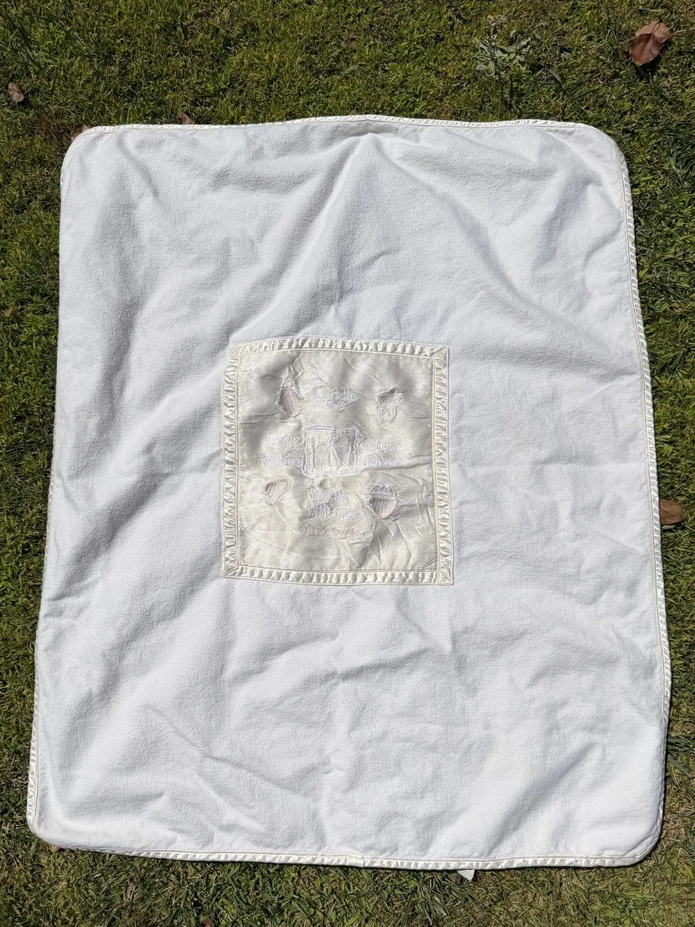 Barefoot Dreams Ivory Satin Trim Flannel Receiving Blanket Cuddle Me 25x31 HTF
